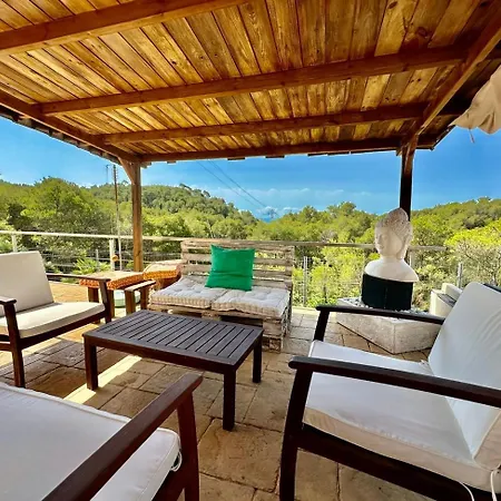 Holiday home Mima House With A View And Pool By Hlclub Agency *